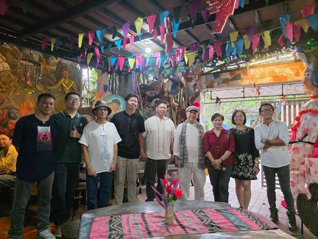 Opening exhibit of Expressions of Love by Nemiranda and Brushstrokes of the Heart by